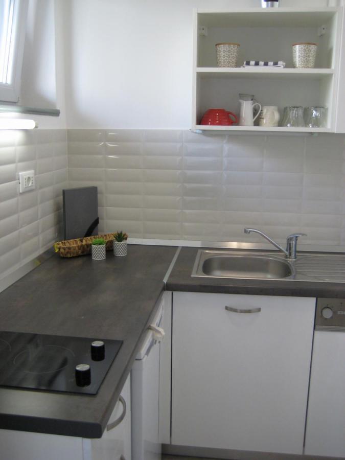 Peninsula Apartment *